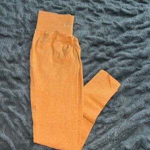 NVGTN Scrunch leggings